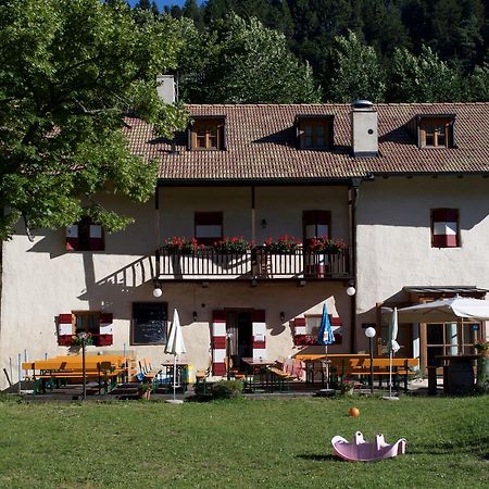 Hotel Zur Kirche Magre all' Adige 외부 사진