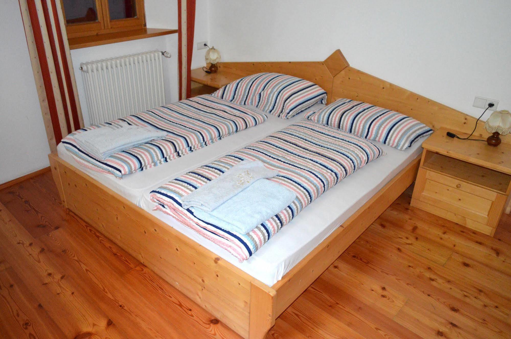 Hotel Zur Kirche Magre all' Adige 외부 사진