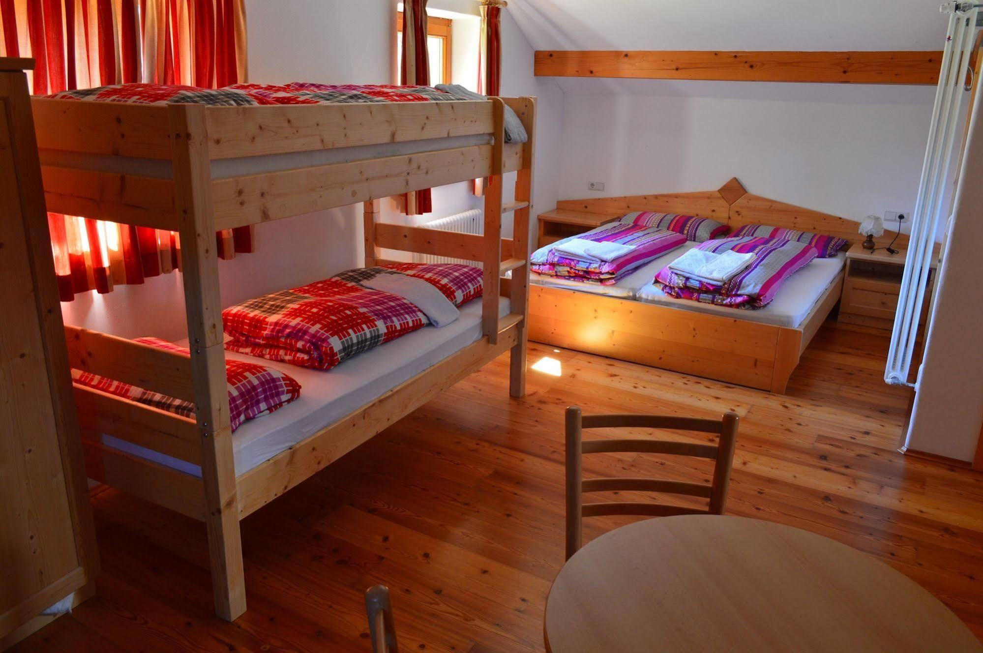 Hotel Zur Kirche Magre all' Adige 외부 사진