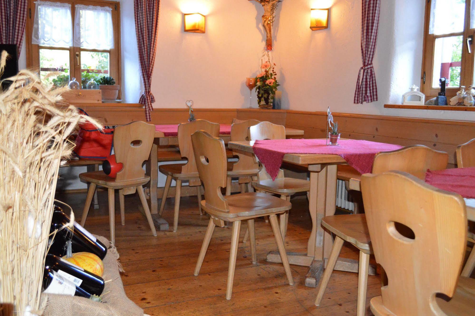 Hotel Zur Kirche Magre all' Adige 외부 사진